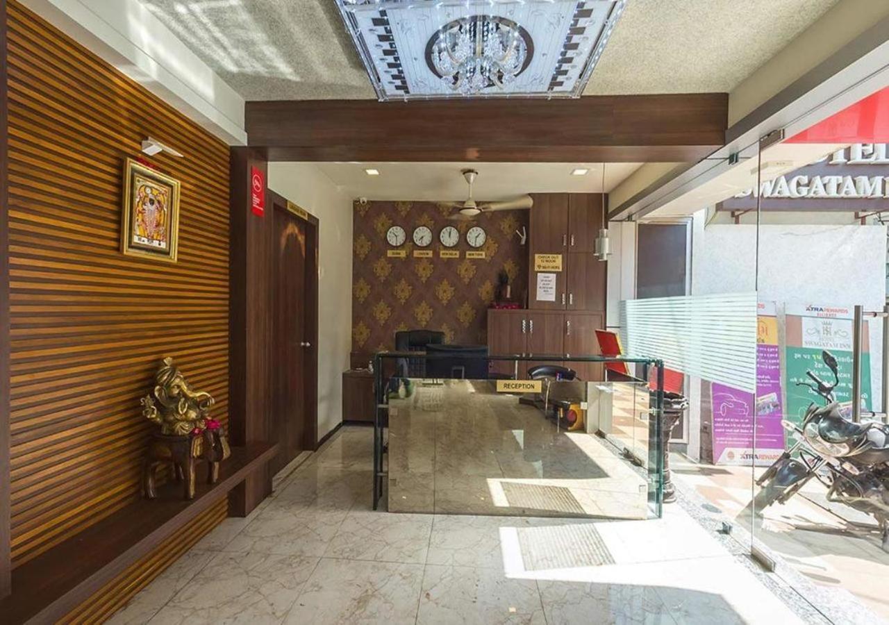 Hotel Swagatam Inn Rajkot Bagian luar foto